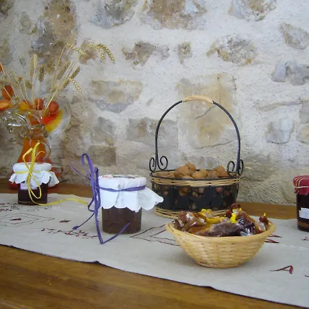 Vendégház La Grange Du Rial 3*